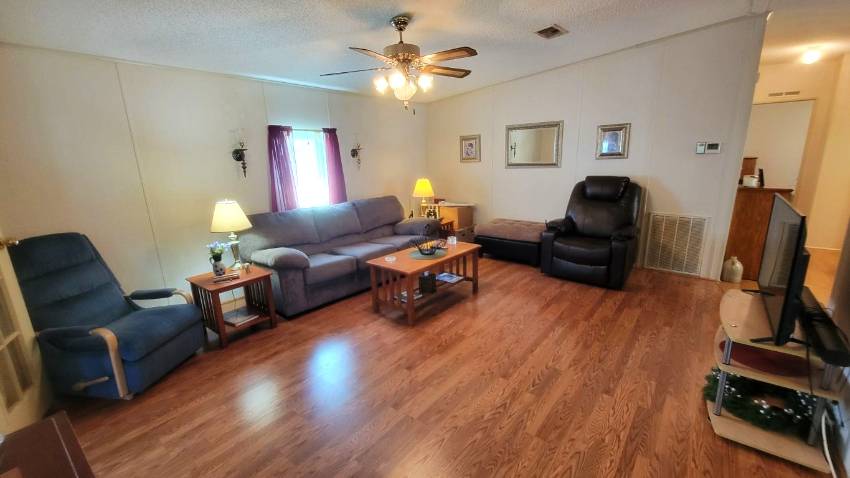 531 Osprey Pl. a Lake Wales, FL Mobile or Manufactured Home for Sale